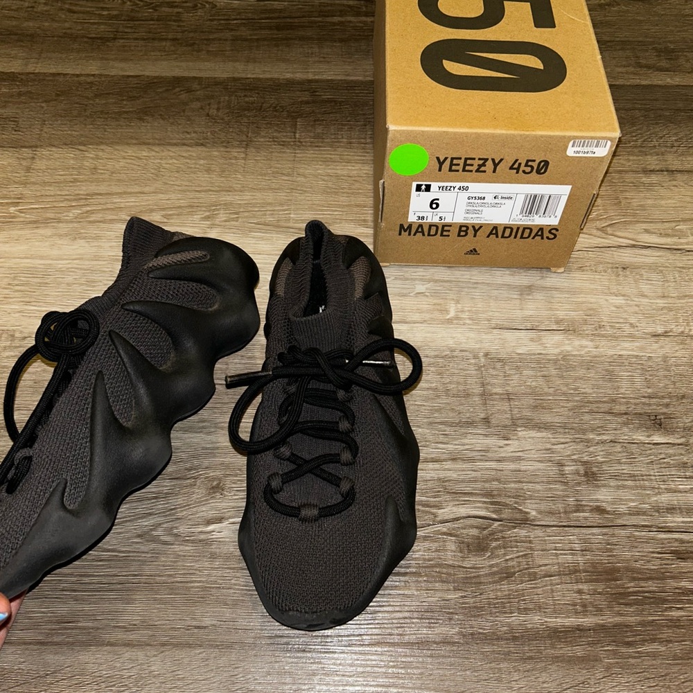 Adidas Yeezy 450 Sneakers - Picture 4 of 4